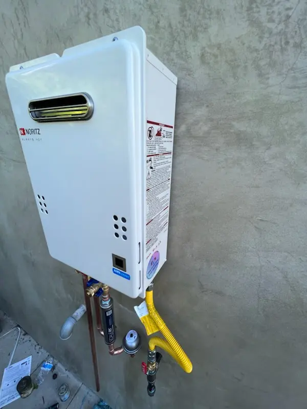 Tankless water heater installation for Sunset Hills homes